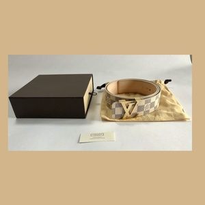 AUTH Louis Vuitton Damier Azur INITIALS BELT 95/38